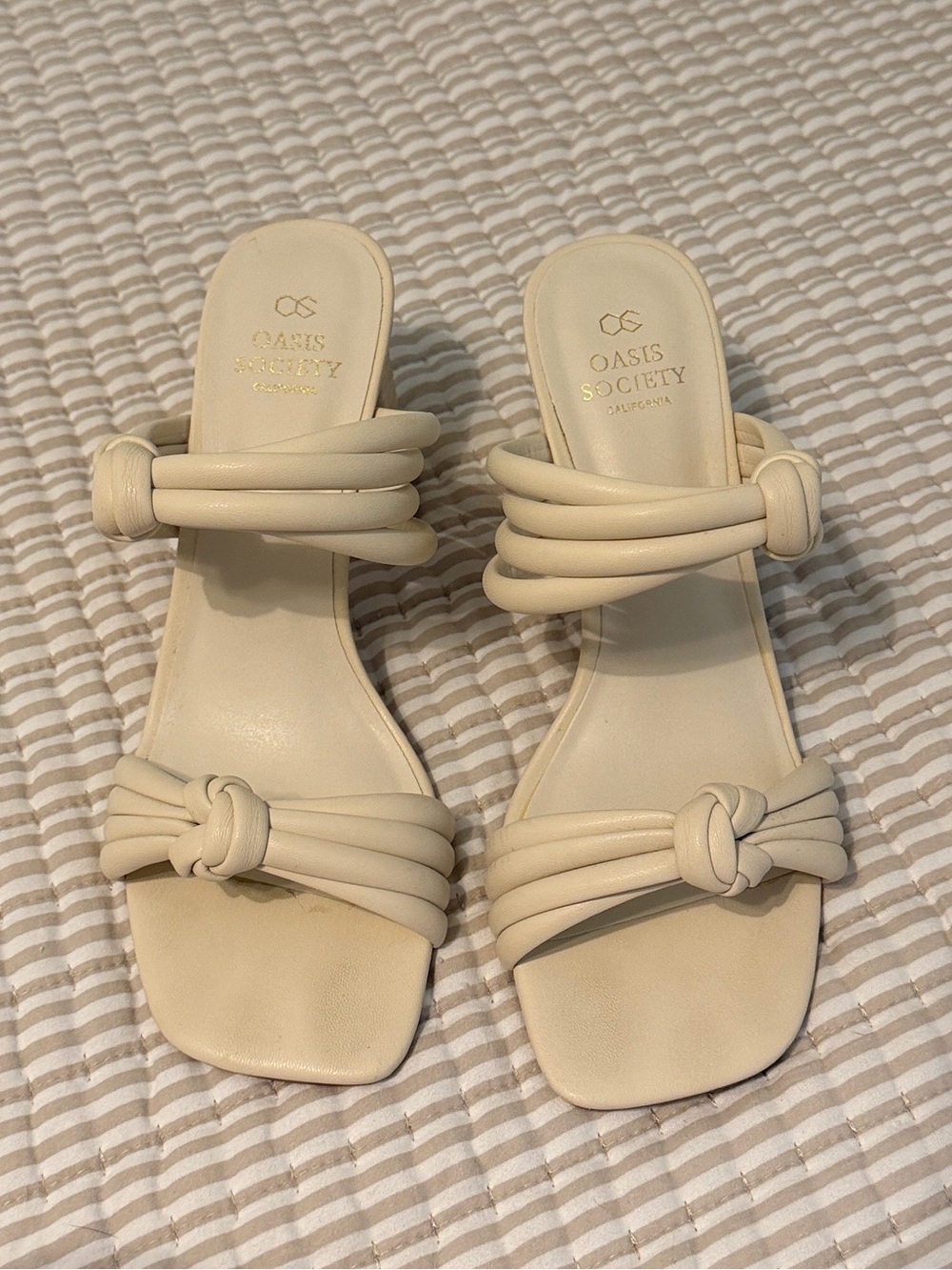 Oasis Society Cream Knotted Double-Strap Heeled Sandals